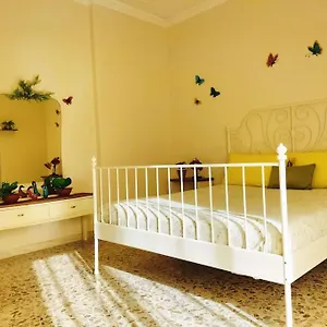 https://polly-house.sicilyhotelsitaly.net
