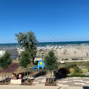 https://seasound-casa-vacanza-a-rimini-torre-pedrera.emilia-romagnahotels.net