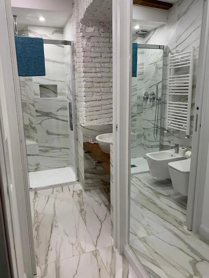 Apartment Elegant Suite In Milan Center Italy